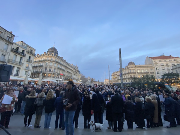7 février 2024 - Montpellier - Hommage aux victimes françaises des terroristes du Hamas. 7 février 2024 - Montpellier - Hommage aux victimes françaises des terroristes du Hamas.