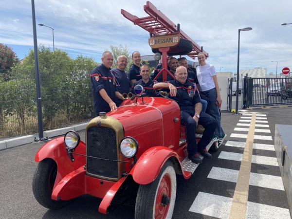 Souvenir collector de 1954 Souvenir collector de 1954