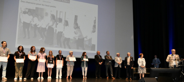 Deuxième prix départemental de l'Éducation citoyenne 2024 - Collège Deuxième prix départemental de l'Éducation citoyenne 2024 - Collège