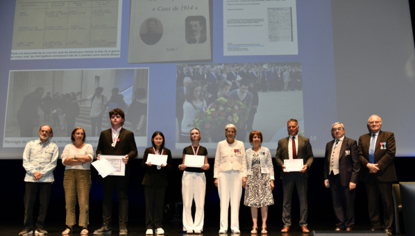 Premier prix départemental de la Mémoire 2024 pour la Jeunesse à titre collectif - catégorie collège Premier prix départemental de la Mémoire 2024 pour la Jeunesse à titre collectif - catégorie collège