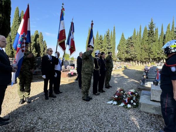 Mercredi 18 septembre 2024 - Gignac - Cérémonie en hommage aux deux généraux d'Empire Michel Marie CLAPARÈDE et Marc SLIVARICH de HELDEBOURG. Mercredi 18 septembre 2024 - Gignac - Cérémonie en hommage aux deux généraux d'Empire Michel Marie CLAPARÈDE et Marc SLIVARICH de HELDEBOURG.