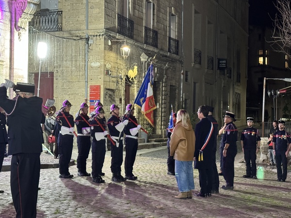 Mardi 12 novembre 2024 - Pézenas - Passation de commandement du centre de secours. Mardi 12 novembre 2024 - Pézenas - Passation de commandement du centre de secours.