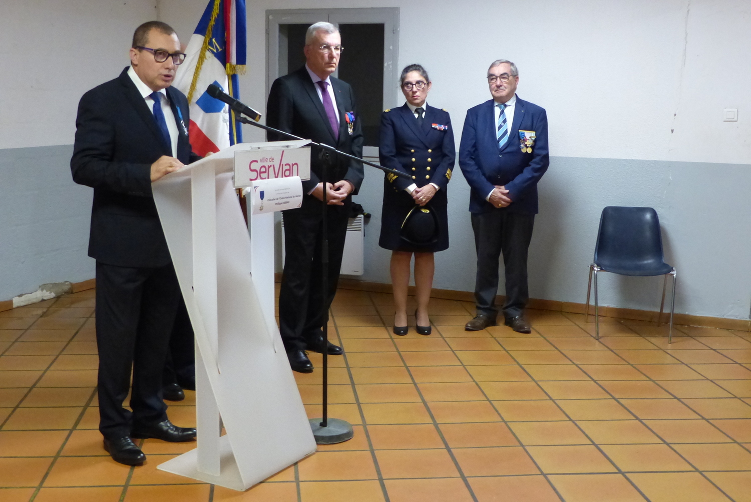 Samedi 9 novembre 2024 - Servian - Remise des insignes de chevalier ONM à Philippe SEBAG. Samedi 9 novembre 2024 - Servian - Remise des insignes de chevalier ONM à Philippe SEBAG.