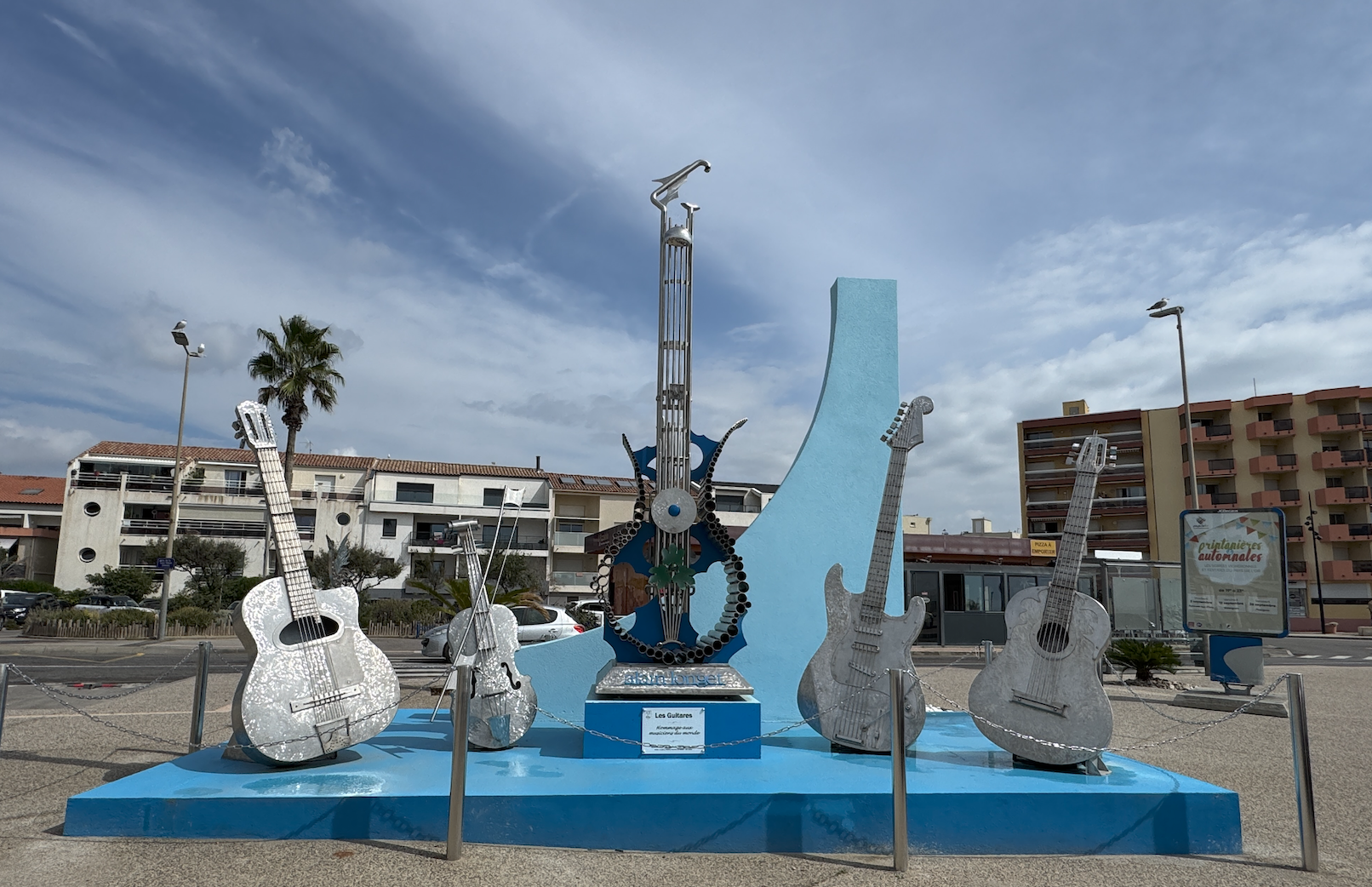 Mercredi 27 août 2025 - Palavas-les-Flots - Inauguration d'un monument en hommage aux musiciens du monde.