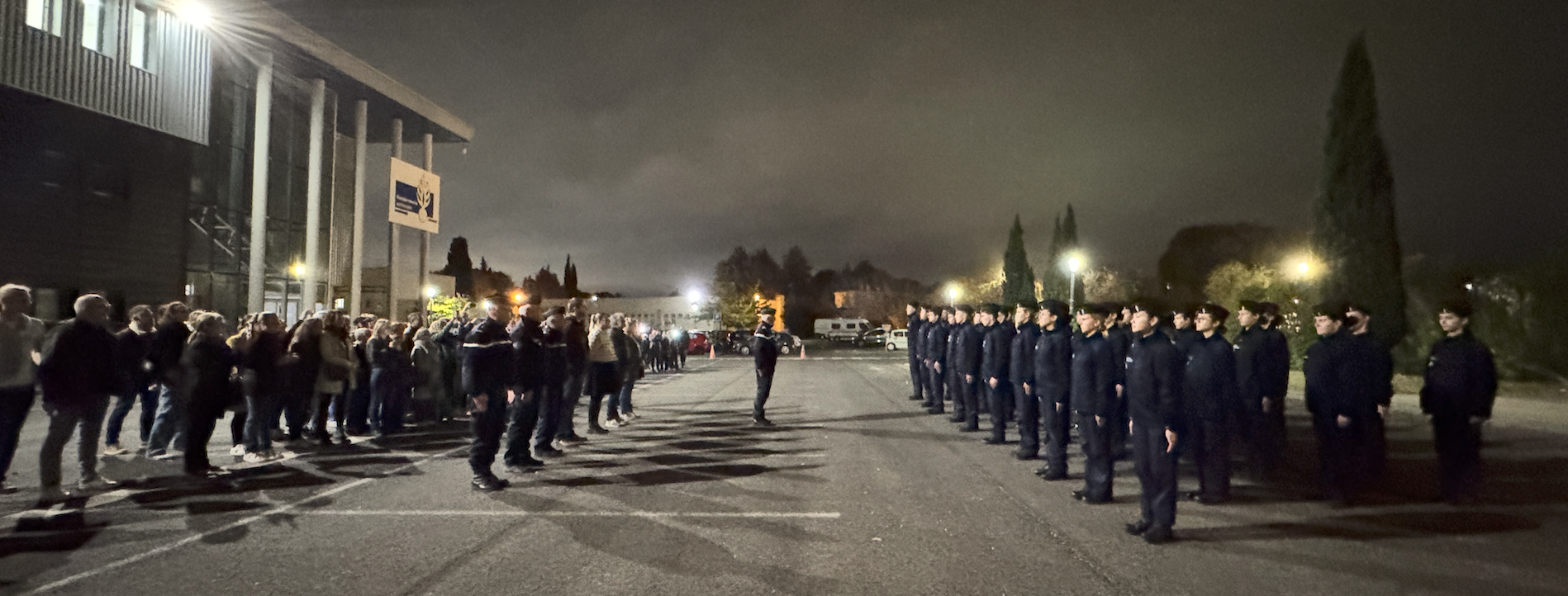 Vendredi 31 octobre 2025 - Caserne Lepic - Cérémonie de fin de stage de cohésion de la 8° promotion des Cadets de la Gendarmerie