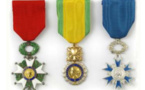 Derniers décrets portant nominations et promotions relatifs aux militaires n’appartenant pas à l’armée d’active. Derniers décrets portant nominations et promotions relatifs aux militaires n’appartenant pas à l’armée d’active.